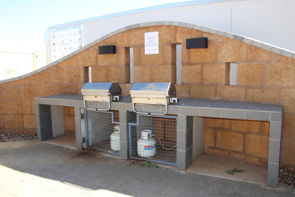 The Landing Port Hedland Motel Exterior photo